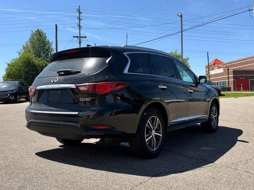 Black Obsidian 2019 INFINITI QX60 Luxe