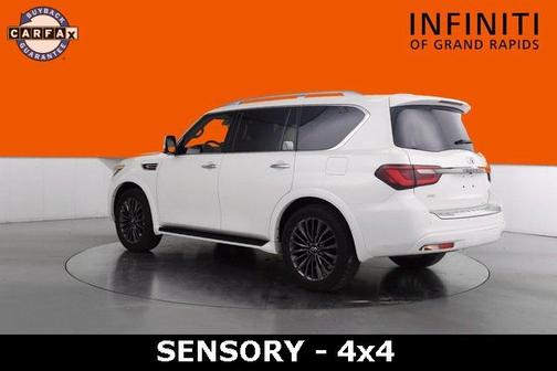 2023 INFINITI QX80 SENSORY