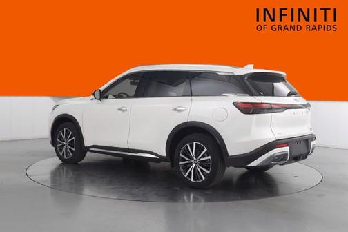 Majestic White 2022 INFINITI QX60 Sensory