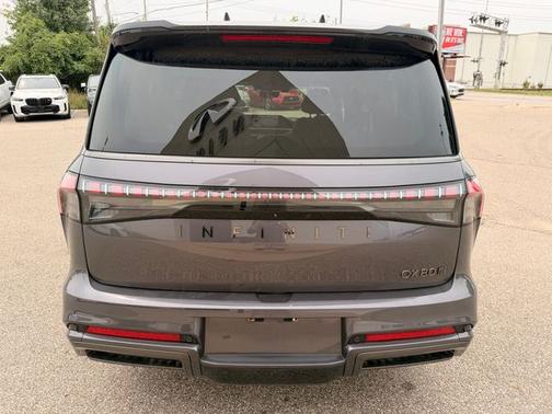 Dynamic Metal/Black Obsidian 2026 INFINITI QX80 AUTOGRAPH