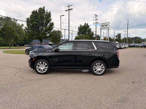 Black 2021 Chevrolet Tahoe High Country