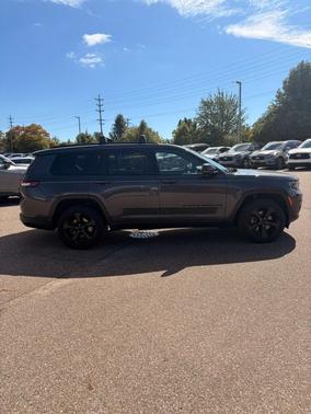 Bright White Clearcoat 2021 Jeep Grand Cherokee L Overland