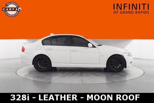 2011 BMW 328 328i