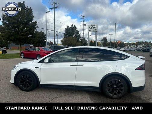 2023 Tesla Model X Standard Range