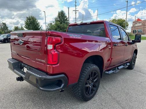 2022 Chevrolet Silverado 1500 Custom Trail Boss