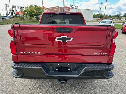 2022 Chevrolet Silverado 1500 Custom Trail Boss