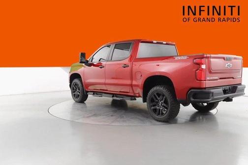 2022 Chevrolet Silverado 1500 Custom Trail Boss