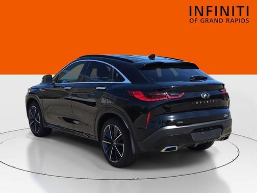 Black Obsidian 2023 INFINITI QX55 LUXE