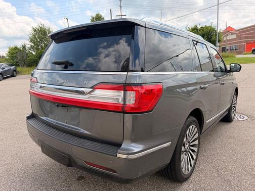 Gray 2021 Lincoln Navigator Reserve