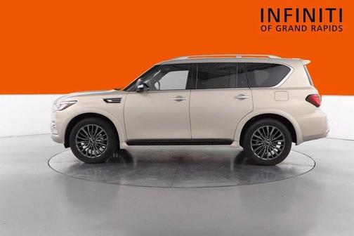 2023 INFINITI QX80 SENSORY