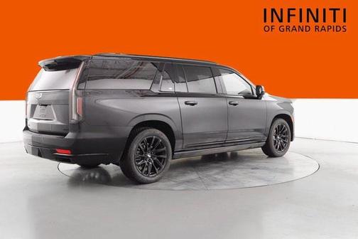 2023 Cadillac Escalade ESV Sport Platinum