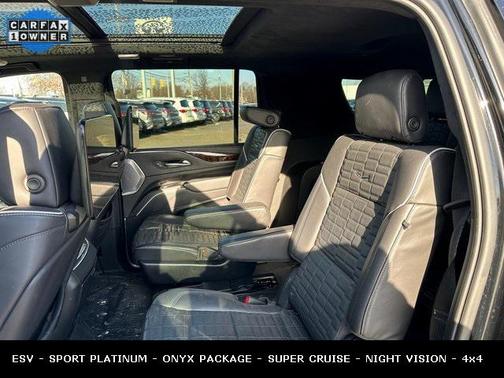 2023 Cadillac Escalade ESV Sport Platinum