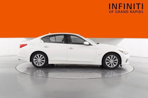 2017 INFINITI Q50 3.0T Premium