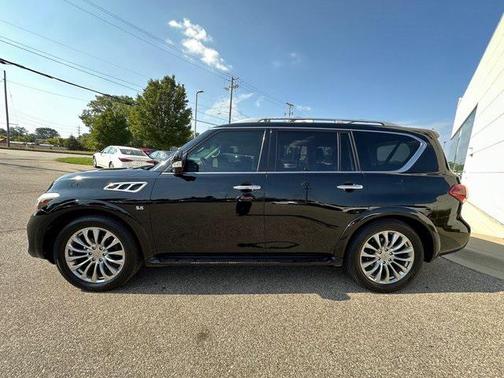 2015 INFINITI QX80 Base