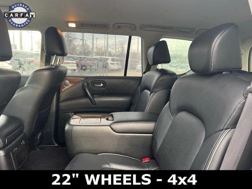 2017 INFINITI QX80 Base