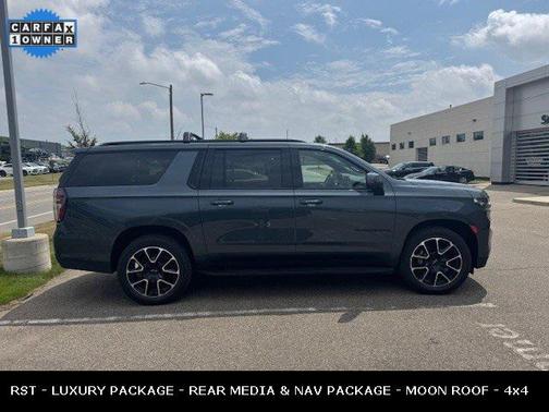 2021 Chevrolet Suburban RST