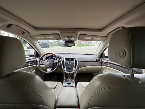 2010 Cadillac SRX Luxury Collection