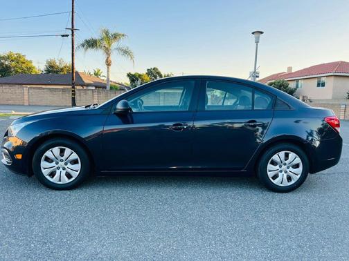 2015 Chevrolet Cruze LS