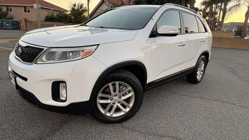 2015 Kia Sorento LX