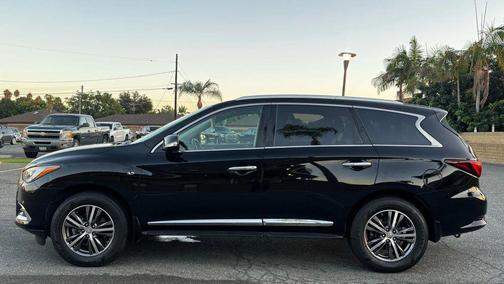 2018 INFINITI QX60 Base