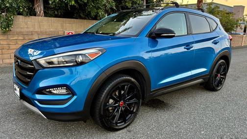 2017 Hyundai TUCSON Night