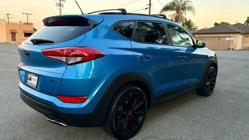 2017 Hyundai TUCSON Night