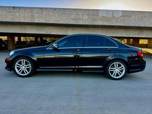 Black 2013 Mercedes-Benz C-Class C 250 Sport
