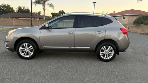 2013 Nissan Rogue SV