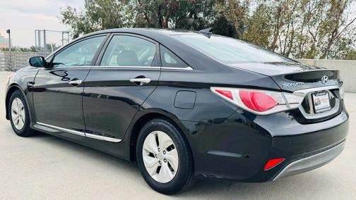 2015 Hyundai SONATA Hybrid Base