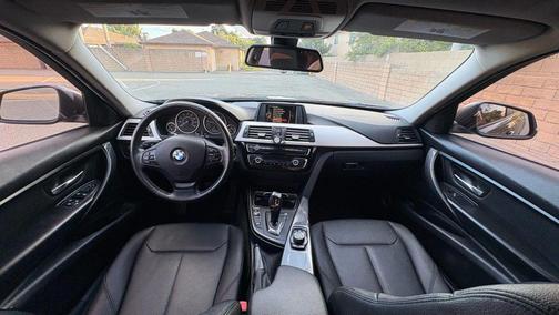 2016 BMW 320 i