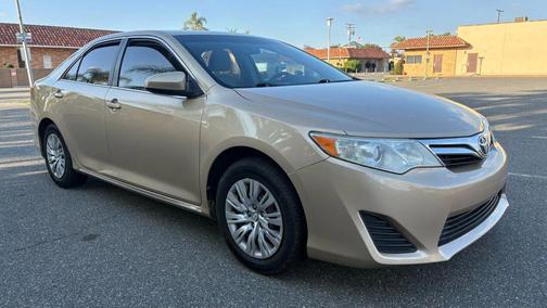 2012 Toyota Camry LE