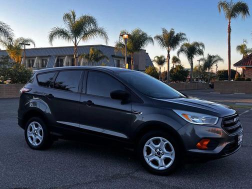 2017 Ford Escape S