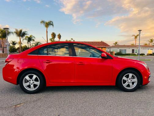 2015 Chevrolet Cruze 1LT