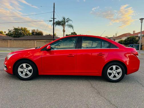 2015 Chevrolet Cruze 1LT