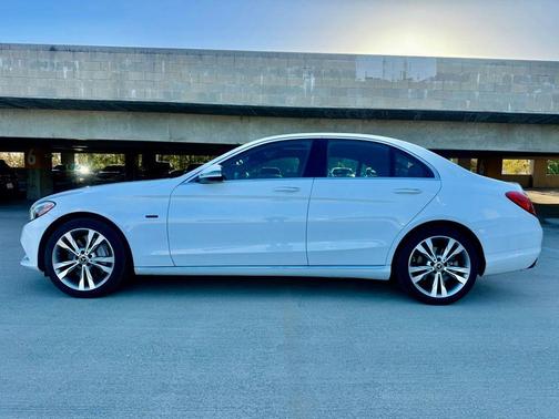 White 2018 Mercedes-Benz C-Class C 350e Plug-In Hybrid Sedan 4D