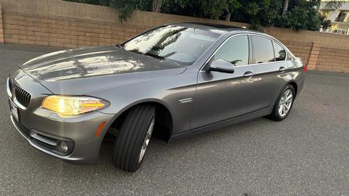 2015 BMW 528 528i Sedan 4D