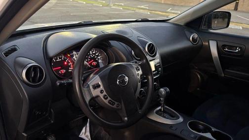 2013 Nissan Rogue SV