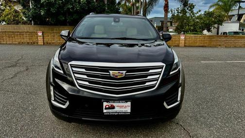 Stellar Black Metallic 2017 Cadillac XT5 Luxury