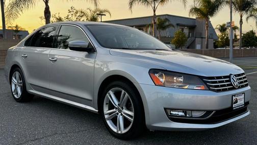 2014 Volkswagen Passat 1.8T Auto SEL Premium