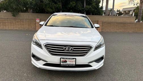 2017 Hyundai SONATA SE