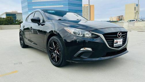 Black 2014 Mazda Mazda3 i Sport