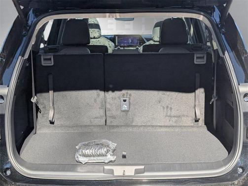 2025 Toyota Highlander Platinum