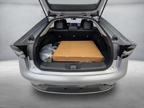 2025 Toyota Prius L