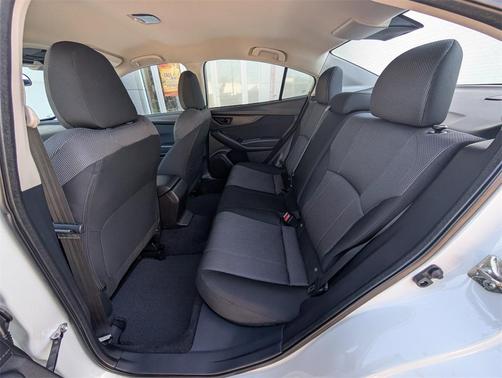 2018 Subaru Impreza 2.0i Premium