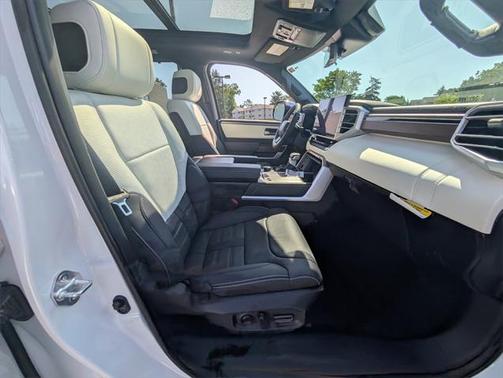 2025 Toyota Sequoia Base