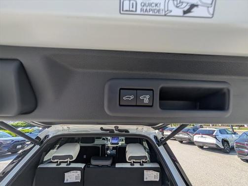 2025 Toyota Sequoia Base