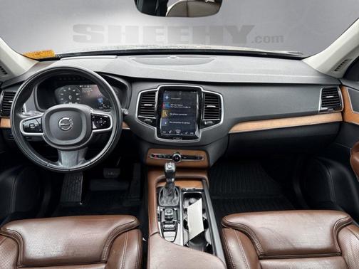 2018 Volvo XC90 T6 Inscription