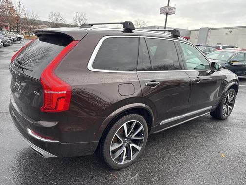2018 Volvo XC90 T6 Inscription
