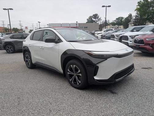 2025 Toyota bZ4X XLE