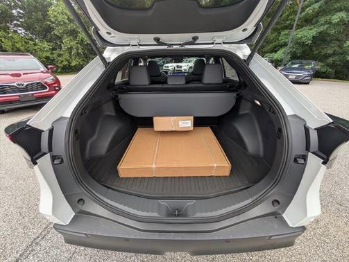 2025 Toyota bZ4X XLE